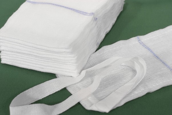 Abdominal swab gauze, 45x45cm, 4 ply, 90PCS - Bastos