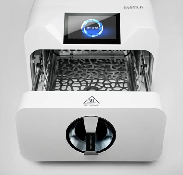 Nopea, tehokas pieni B-luokan autoklaavi instrumenteille, koko syv 56xlev 25 x kork.15cm - 1