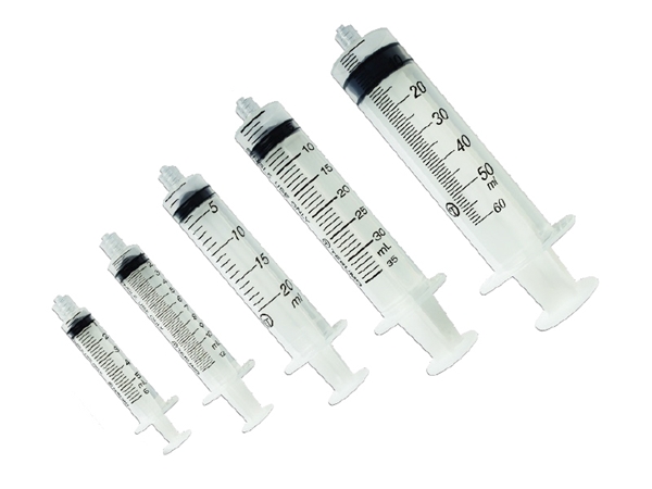 Ruisku 2,5 ml Terumo LL asteikko 0,1 ml, 100KPL - Terumo