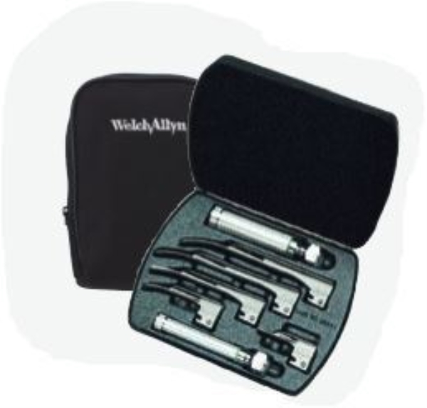 Laryngoskooppisetti FO MacInt., sis 2 kädensijaa, 4 kieltä