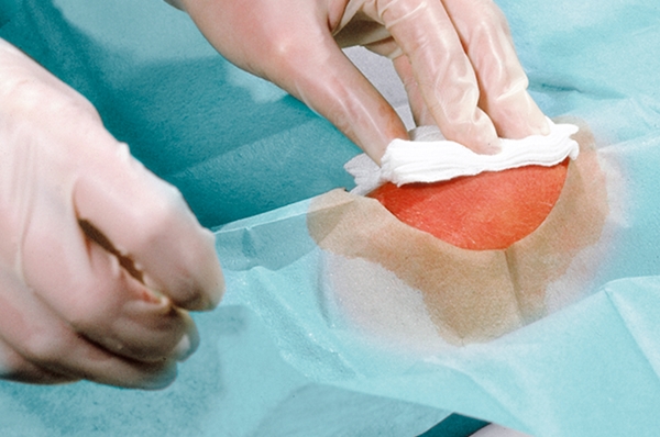 Hålduk häftande Foliodrape, 75x90cm hål 7cm