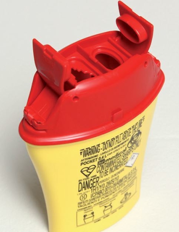 Kanylburk San Sac, 0,4L UN m etikett