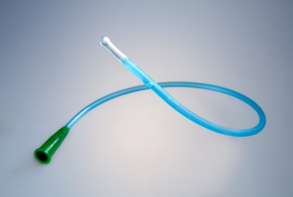 Tappningskateter IQ-Cath, ch16 43cm i vatten PVC - IQ-Cath - 1