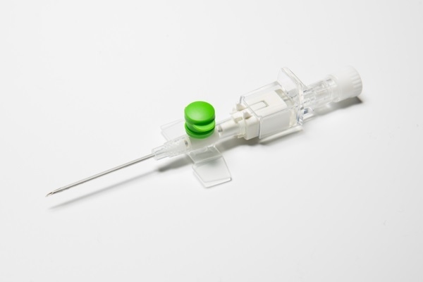 Infusionskanyl Delta Self Safe 2, 1,3x45mm 18G grön m port - Delta - 1