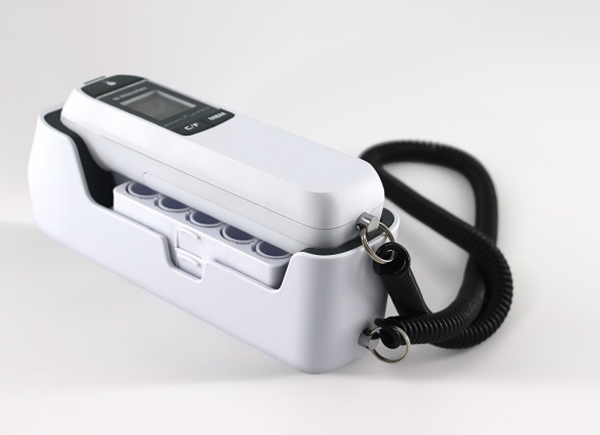 Stöldskyddskabel spiral till termometer , 50cm med nyckelring svart - Riester - 2