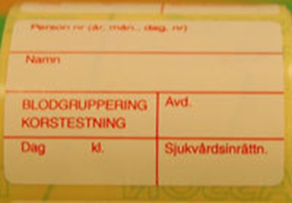 Etikett självhäftande blodgruppering/korstestning, RVN rle100