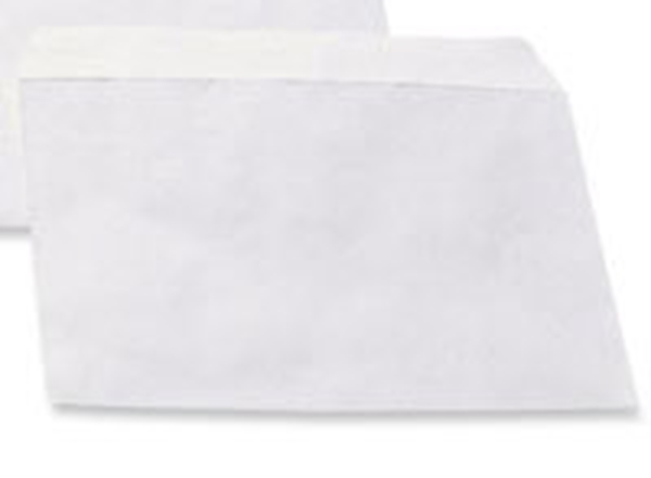 Kuvert C4 självkl utan tryck, vitt