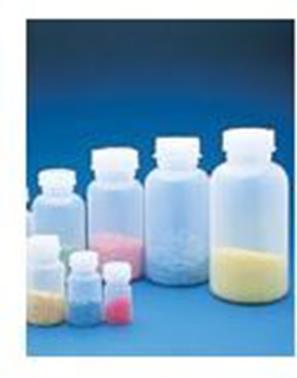 Flaska i plast med skruvlock, 250ml LDPE rund