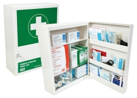 Första hjälpen skåp Akla, 33x44x15cm plast inkl innehåll