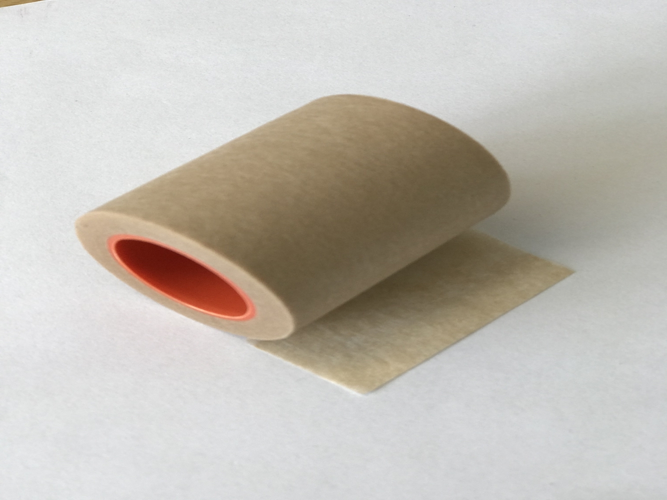 Häfta papper Scanpor beige - 5cmx10m - 6 st/förp.
